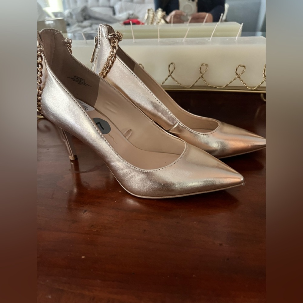 Jessica Simpson Rose Gold Heels